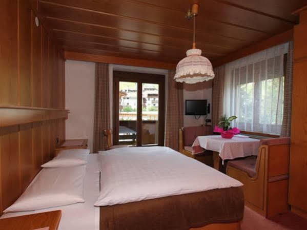 Rottonara Aparthotel 2*